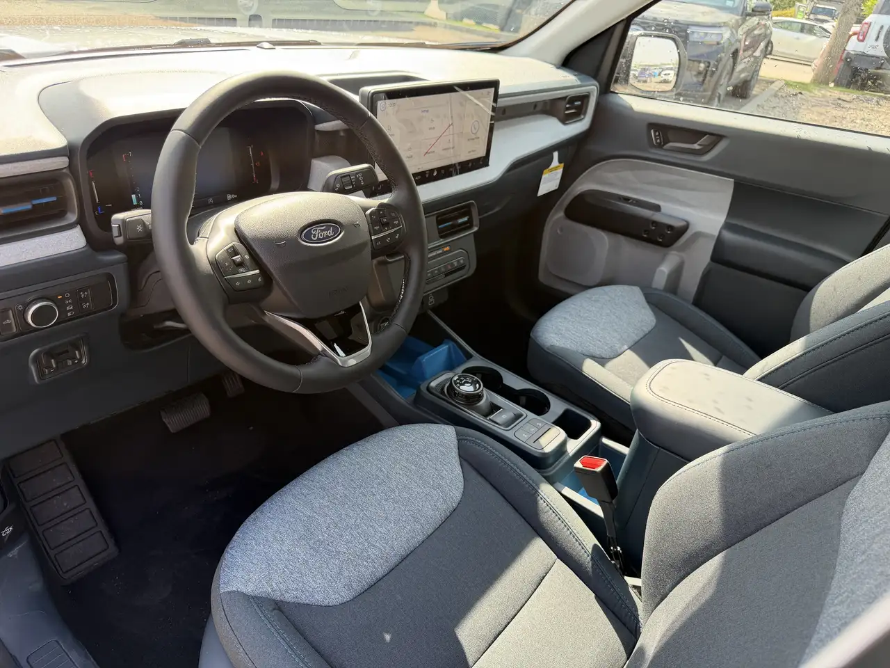 Ford Maverick снимка Ford Maverick