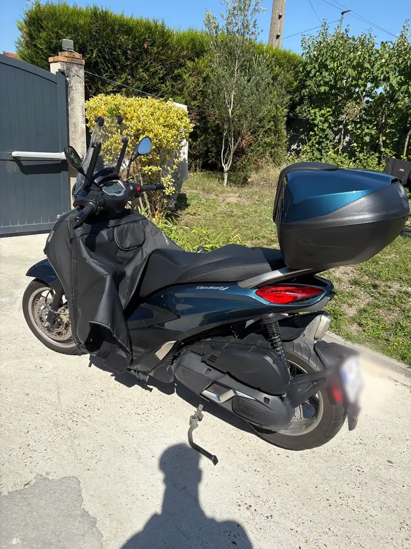 Piaggio Beverly 400 Bleu - 2
