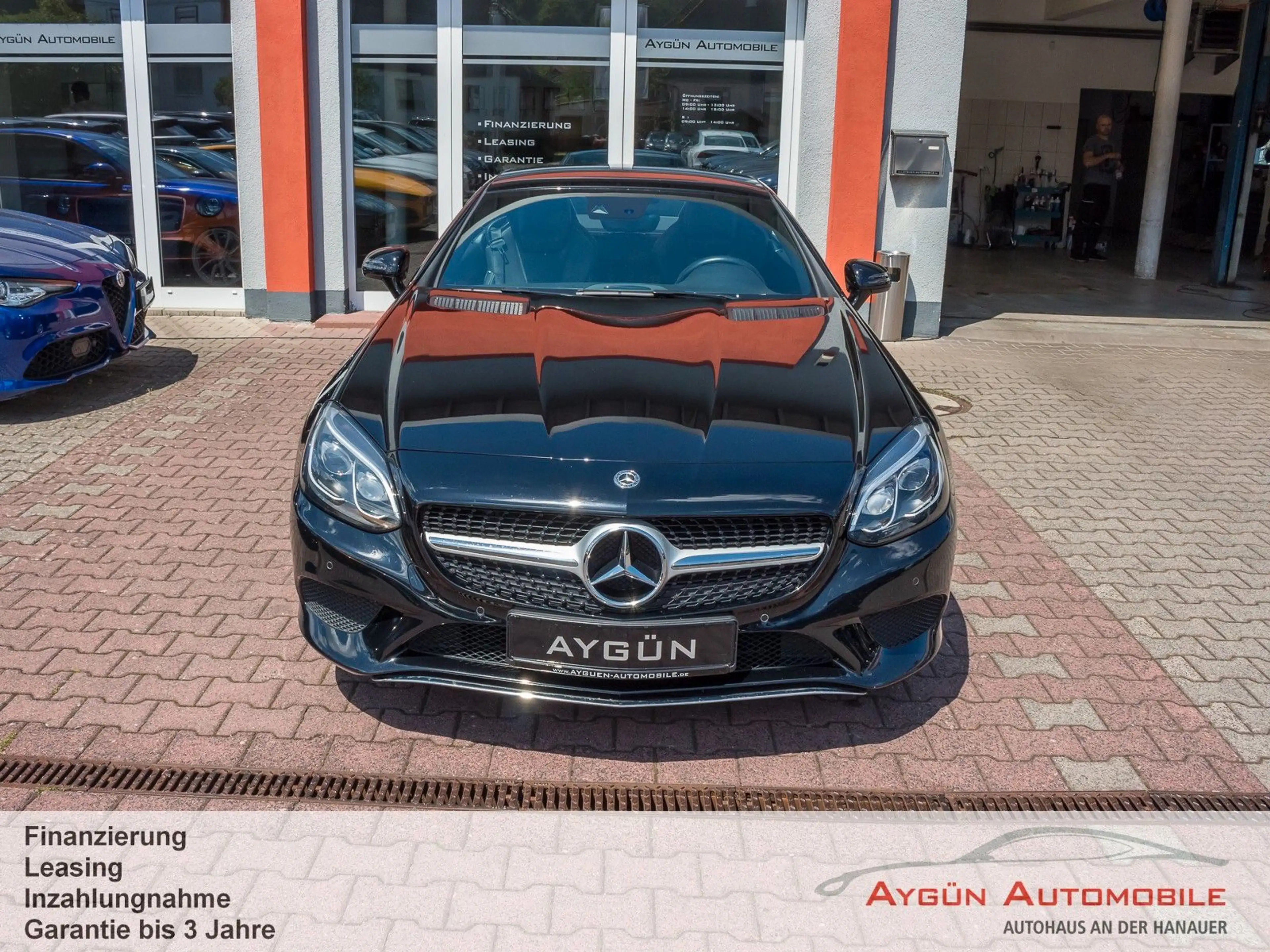 Mercedes-Benz SLC 180 Roadster Leder*Navi*Airscarf*AHK — photo 3
