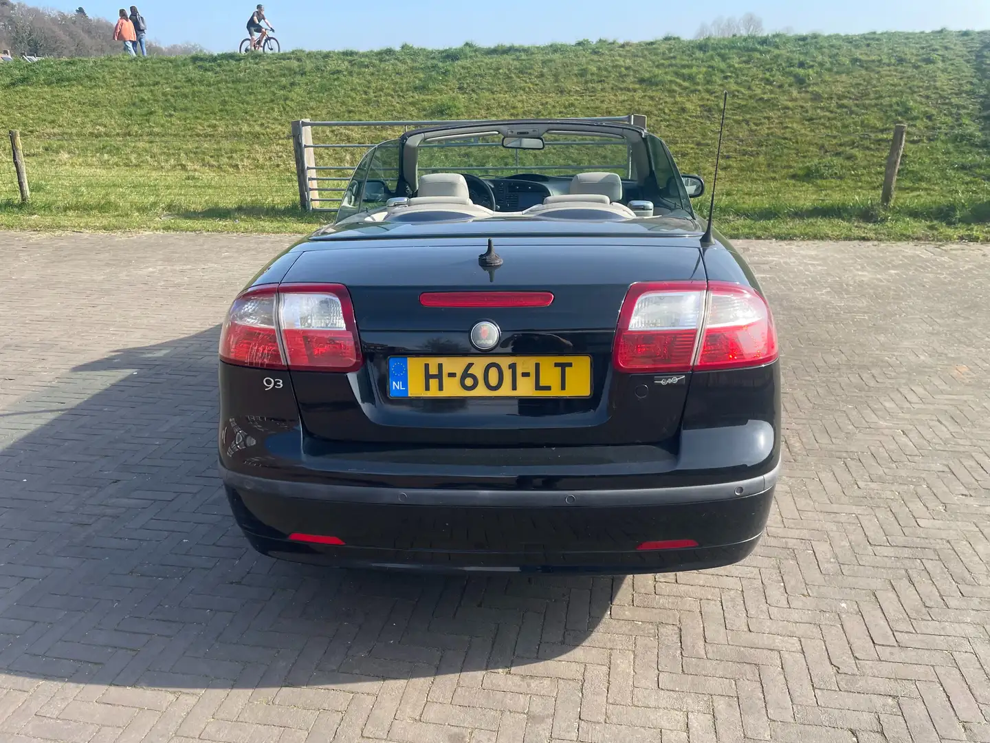 Saab 9-3 9-3+2.0t+Vector Fekete - 1