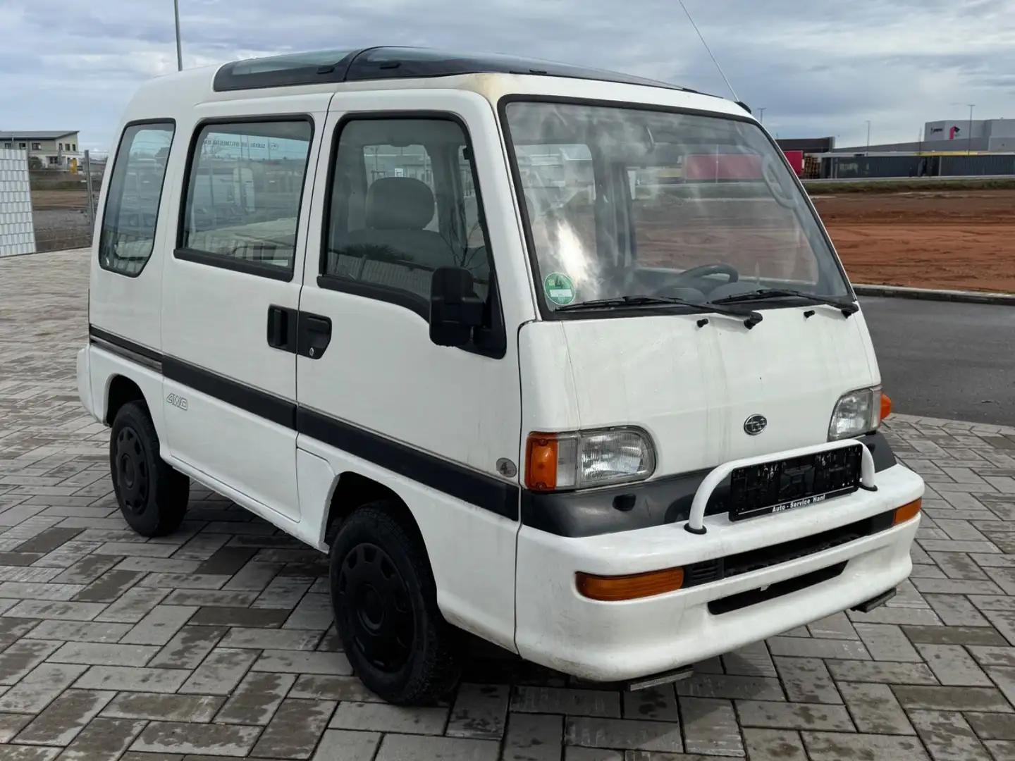 Subaru Libero 1.2 SDX Weiß - 2
