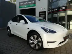 Tesla Model Y Long Range Dual AWD 378KW/PANO/LED/KAM