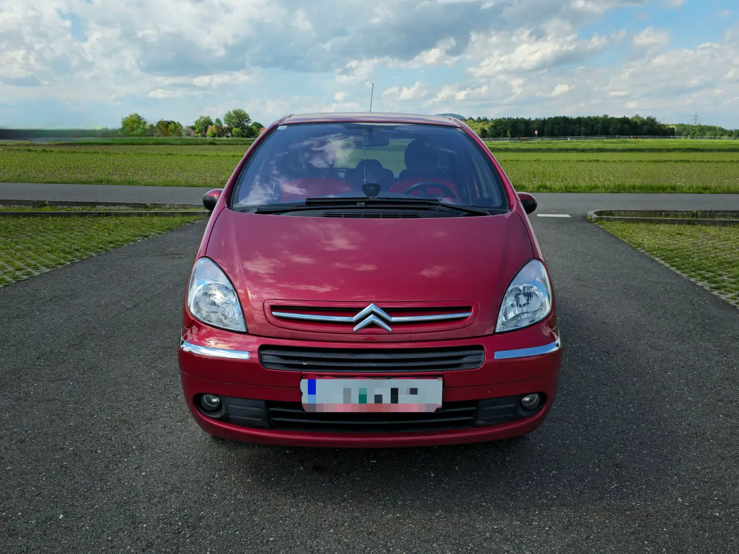 Citroen Xsara Picasso Xsara Picasso 1,6i Family Family Rouge - 1