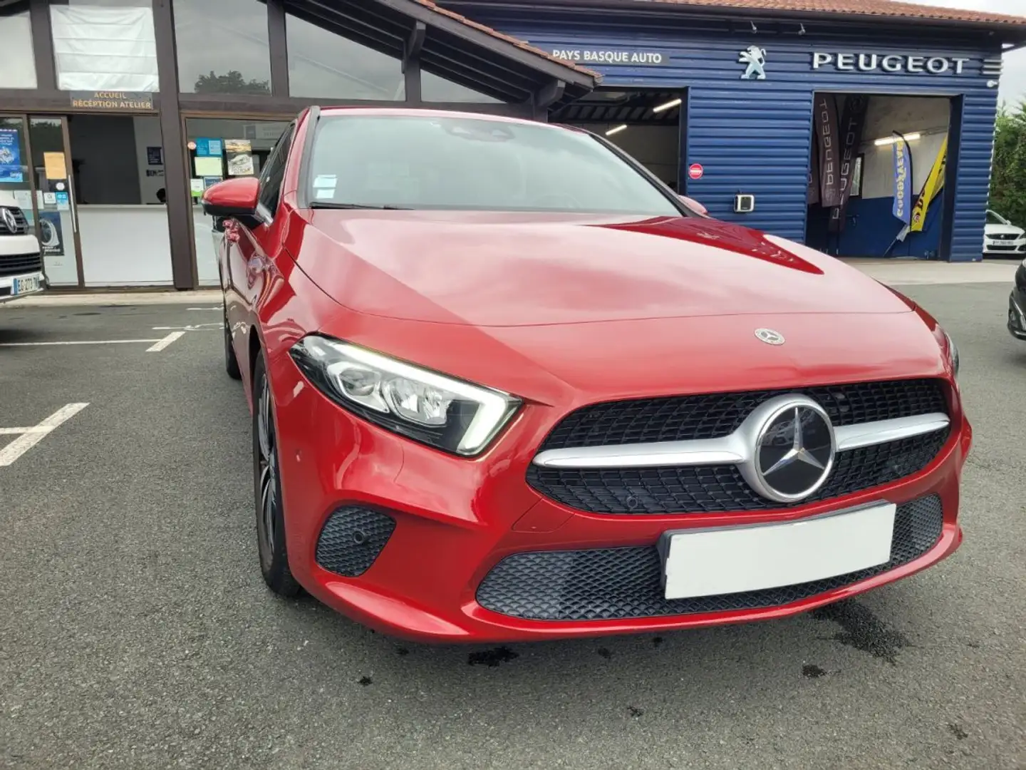 Mercedes-Benz A 180 180 PROGRESSIVE LINE 7G-DCT - 1