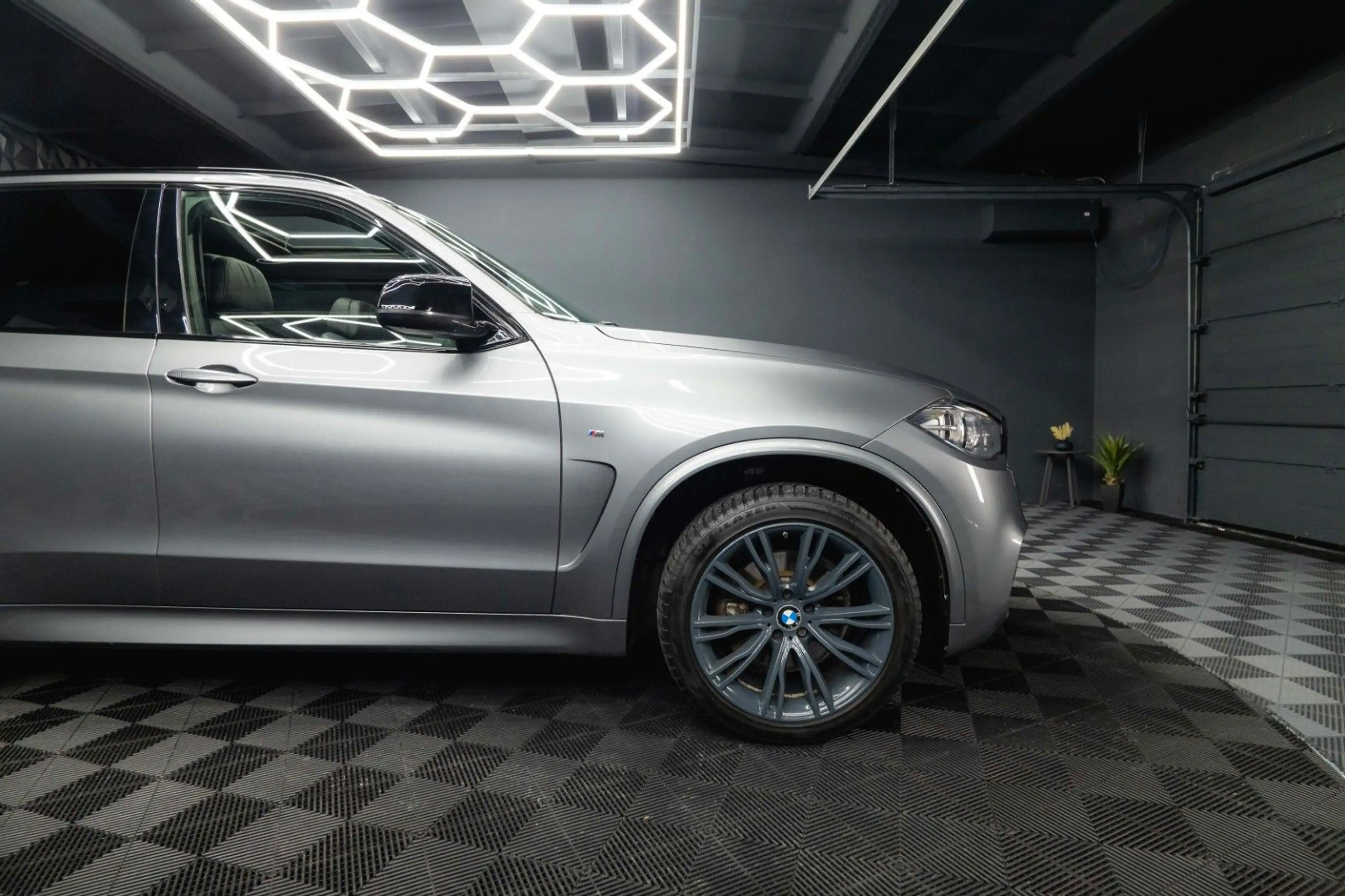BMW X5 xDrive 40d M Sport | ACC | LED | Pano | 360° — photo 10