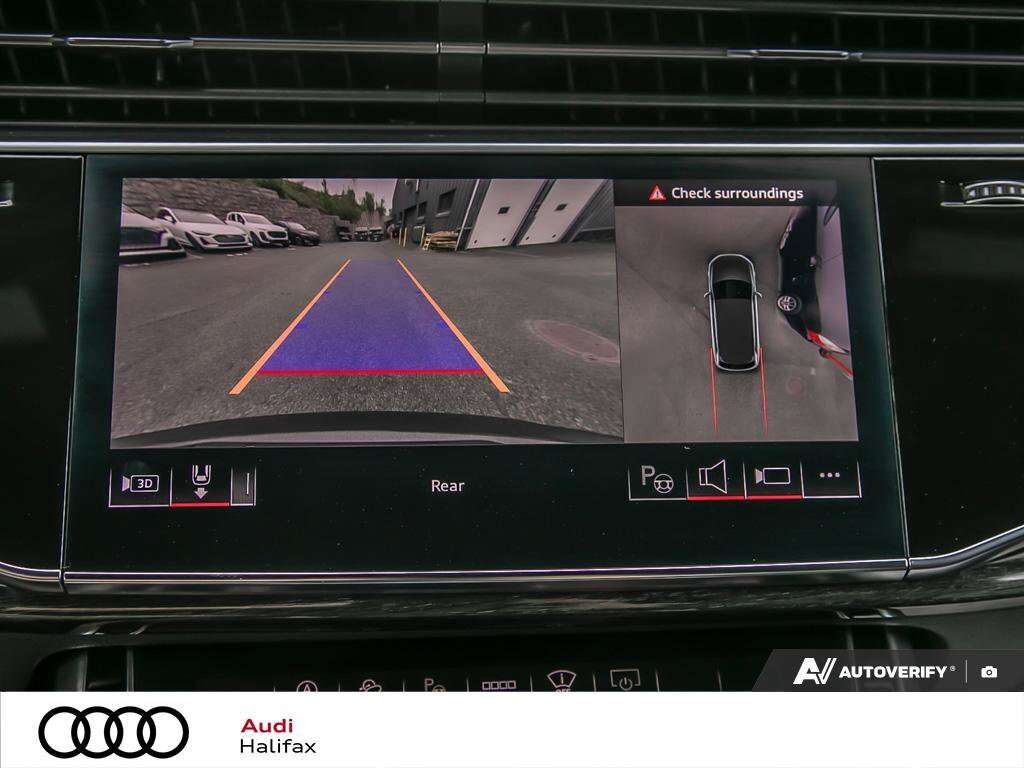 2025 Audi Q7 Technik thumb 25