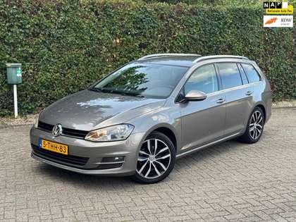 Volkswagen Golf Variant 1.2 TSI Highline | Stoelmassage | Trekhaak | Autom