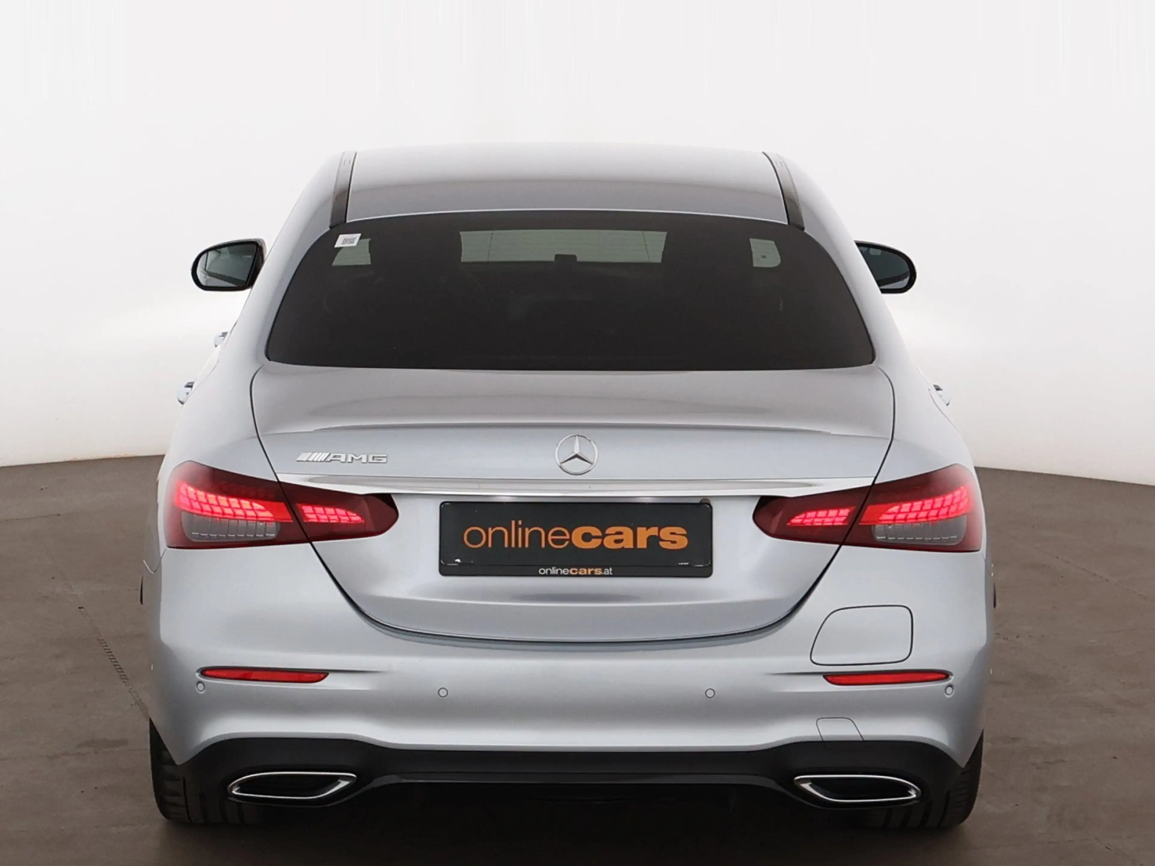 Mercedes-Benz E 300 de 4Matic PHEV AMG-Line Aut LED 360-CAM AHK — photo 7