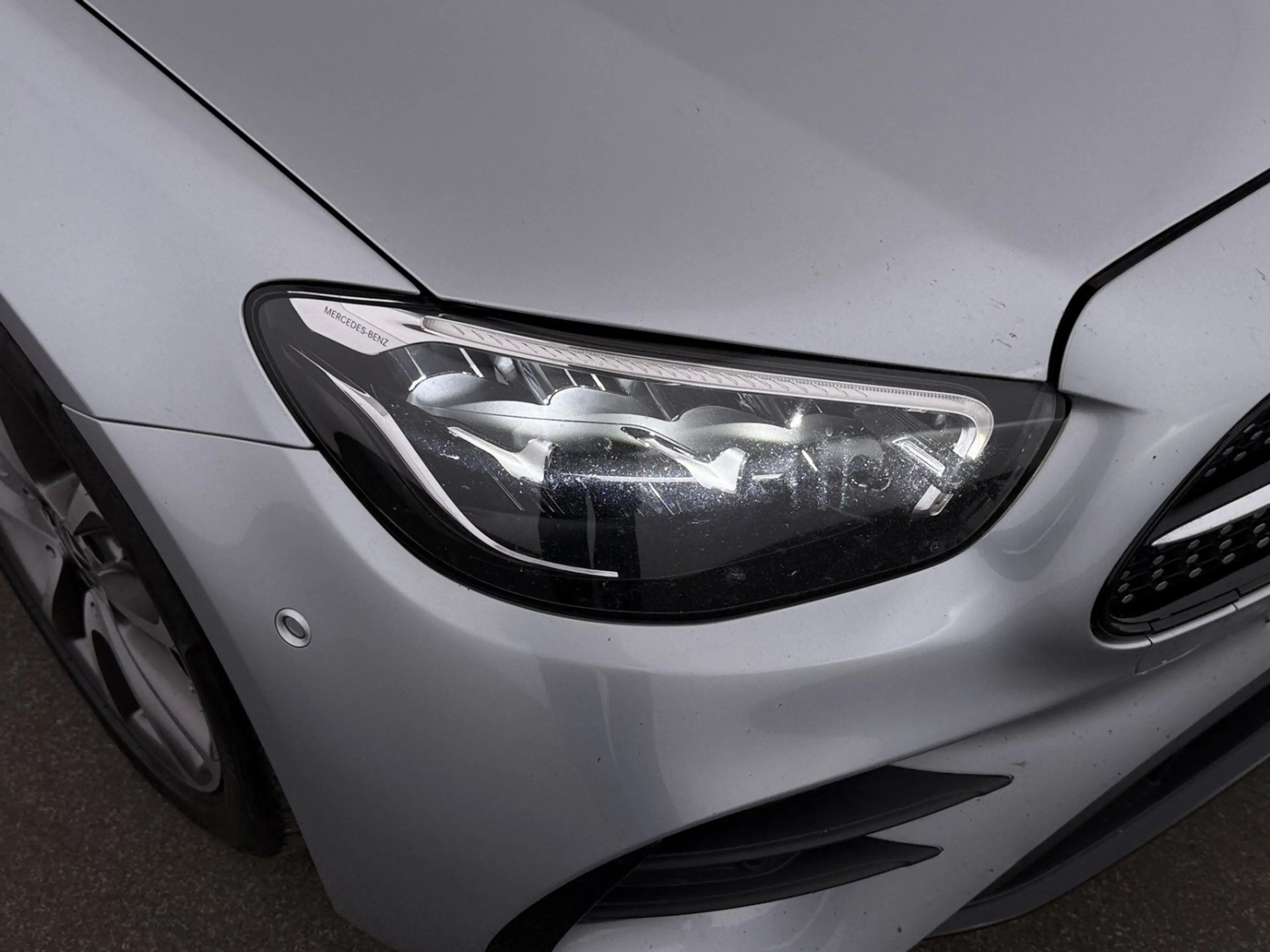 Mercedes-Benz E 300 de 4Matic PHEV AMG-Line Aut LED 360-CAM AHK — photo 12