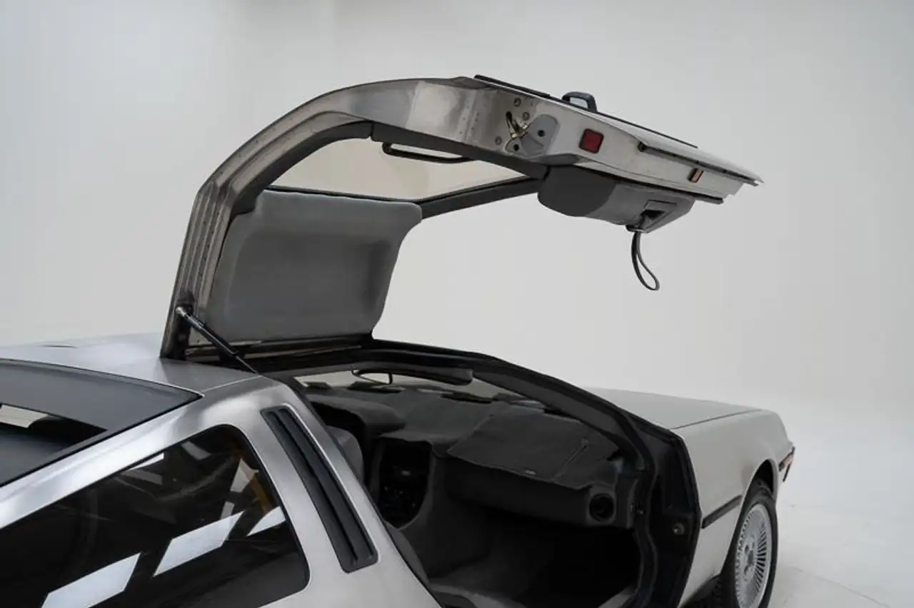 Delorean DMC-12 1981, foto 6