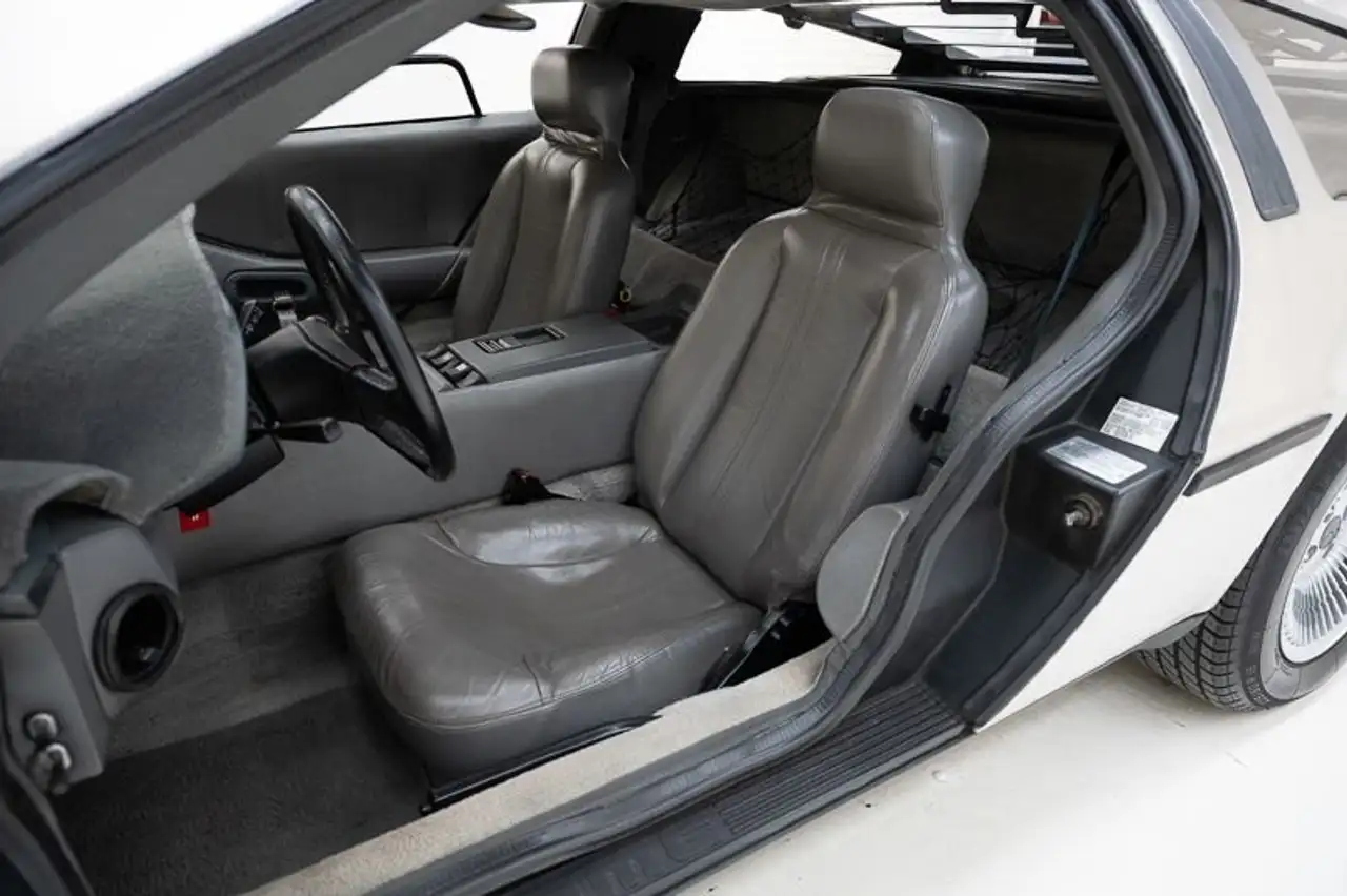 Delorean DMC-12 1981, foto 8