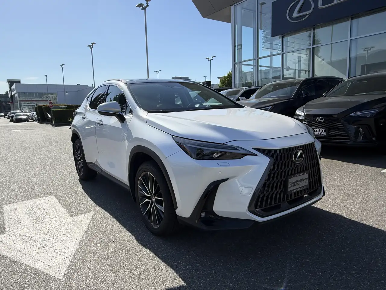 Lexus NX снимка Lexus NX