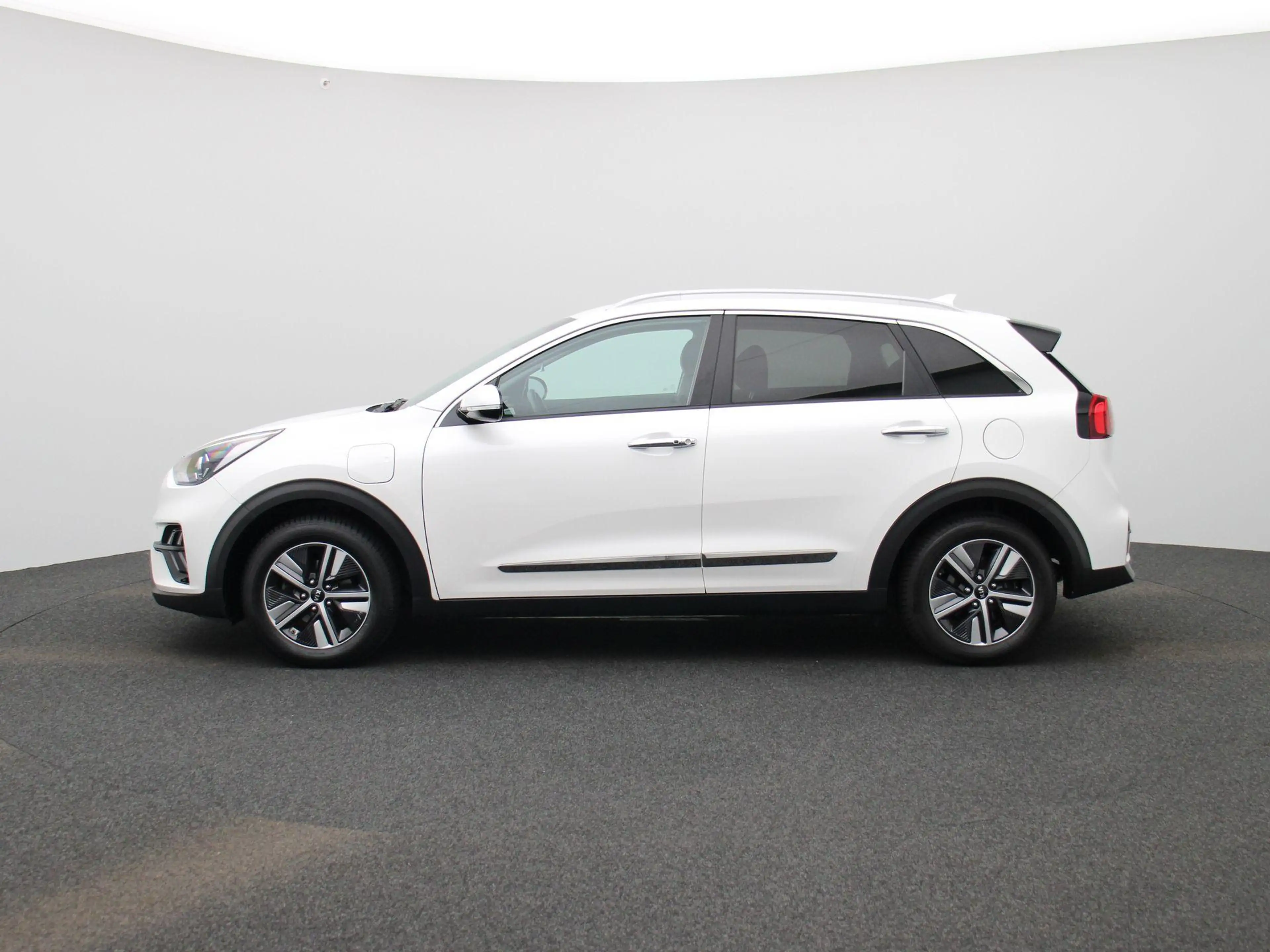 Kia Niro 1.6 GDi PHEV DynamicLine | CAMERA | NAVIGATIE | KL — photo 4
