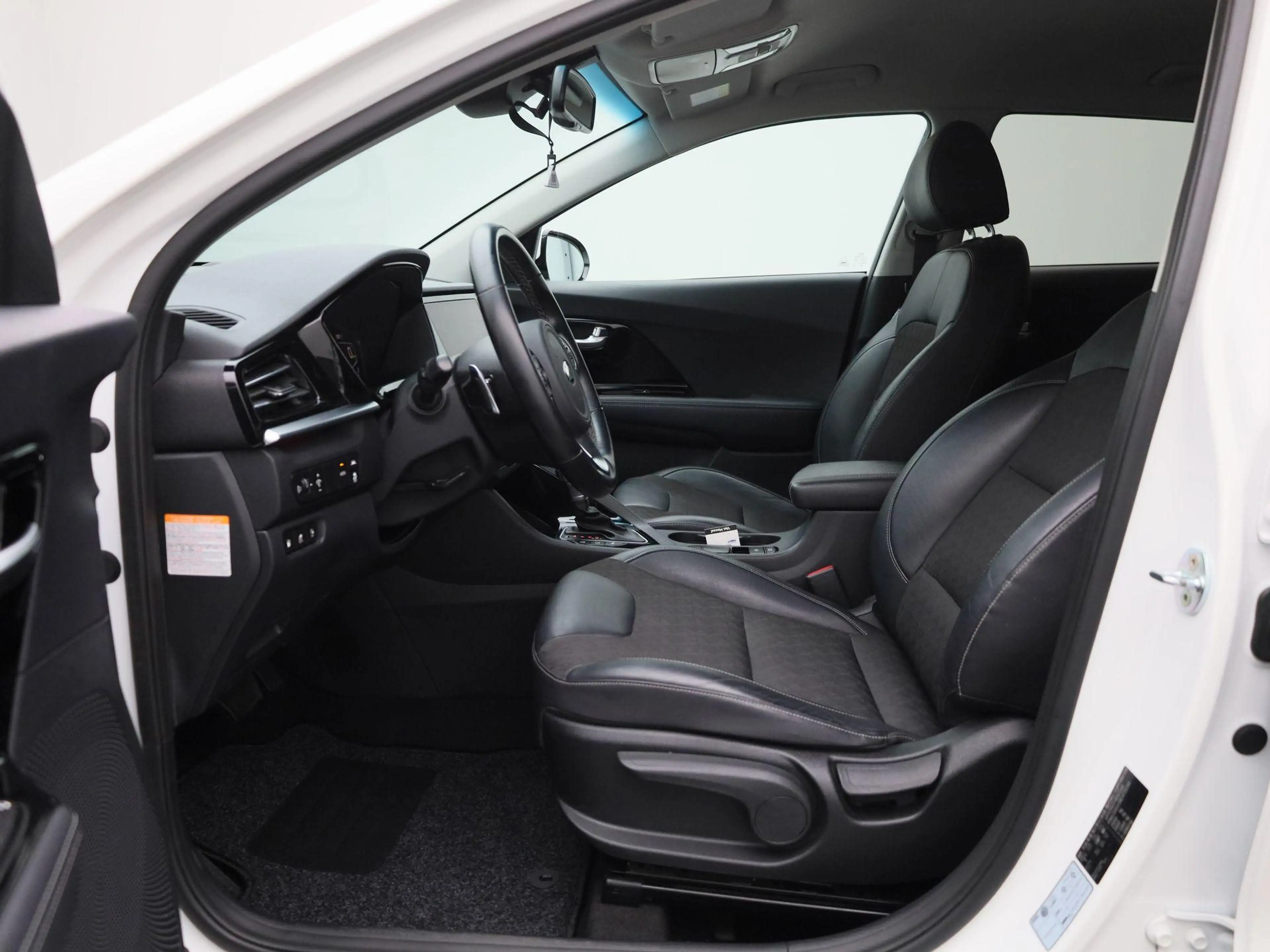 Kia Niro 1.6 GDi PHEV DynamicLine | CAMERA | NAVIGATIE | KL — photo 11