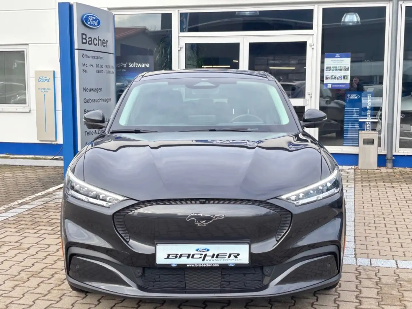 Ford Mustang Mach-E 75KWH RWD TECHNO 1 Gris - 2