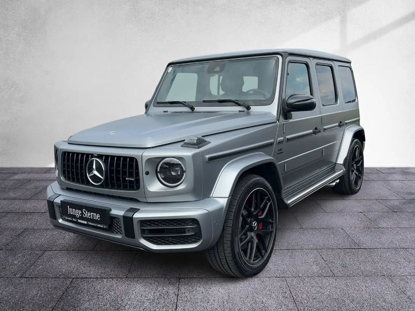 Mercedes-Benz G 63 AMG AMG G 63 Distr AHV Night Comand 360°Kam Grau - 2