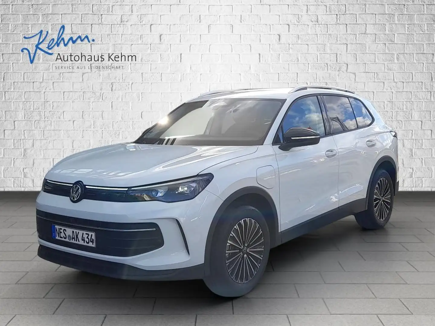 Volkswagen Tiguan ENERGY 1,5 eHybrid AHK|360|ACC|MATRIX|NAVI Weiß - 1