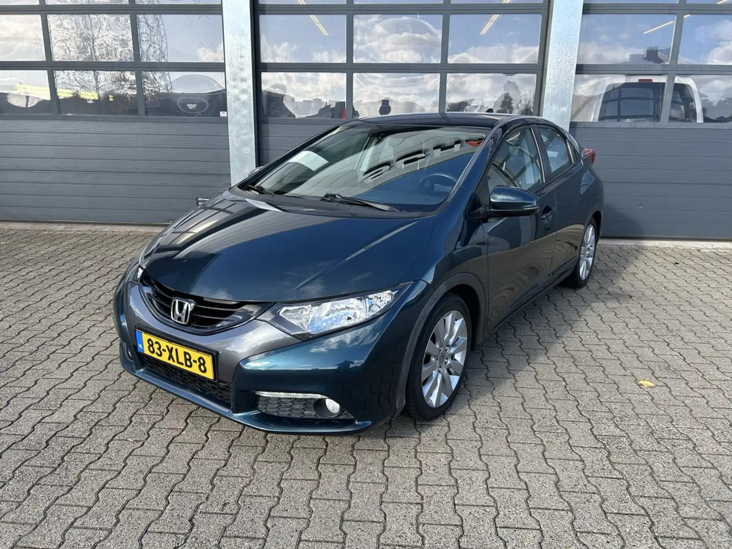 Honda Civic 1.8 142pk Comfort Groen - 1