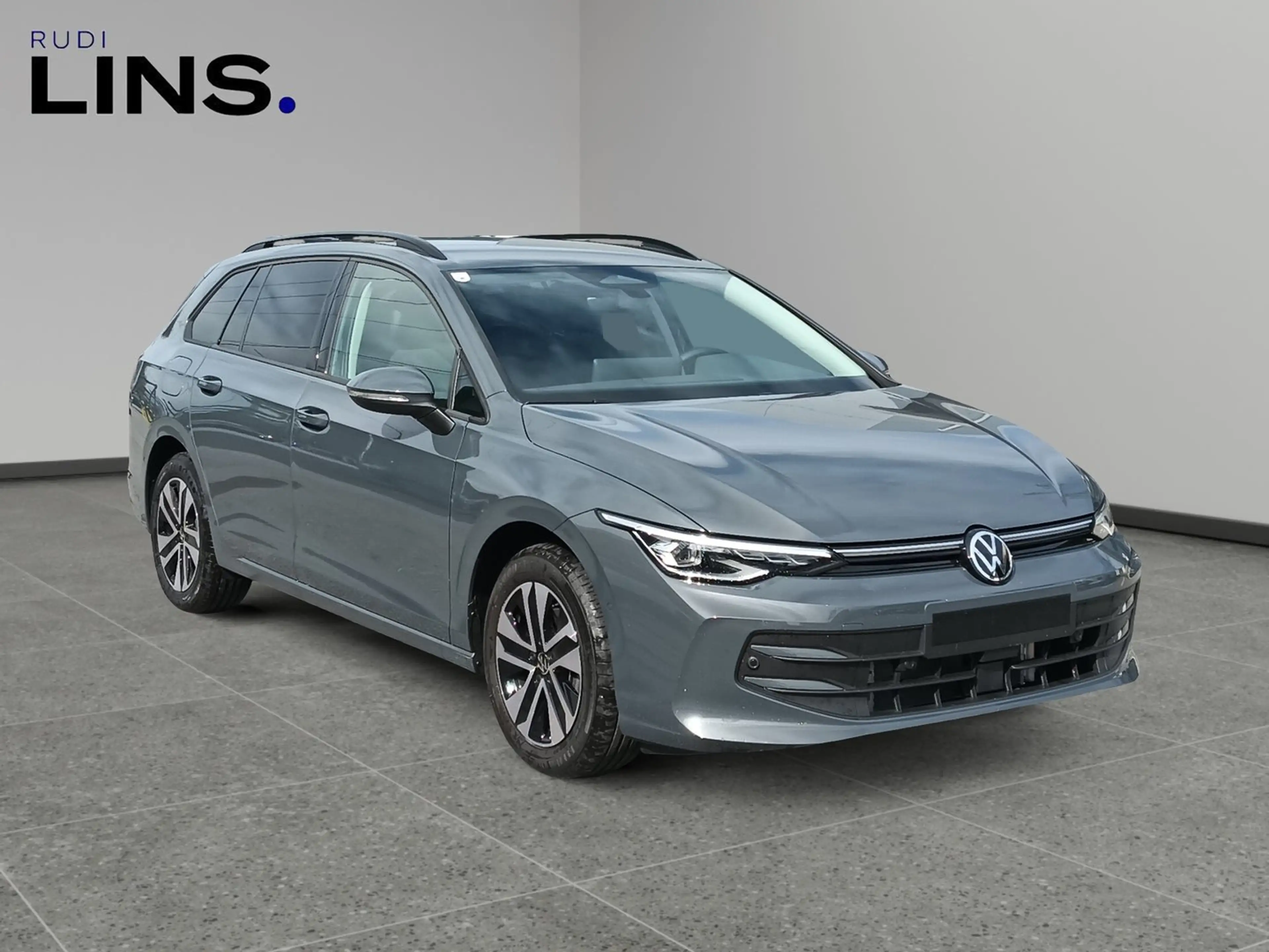 Volkswagen Golf Variant Business mHeV DSG — photo 7