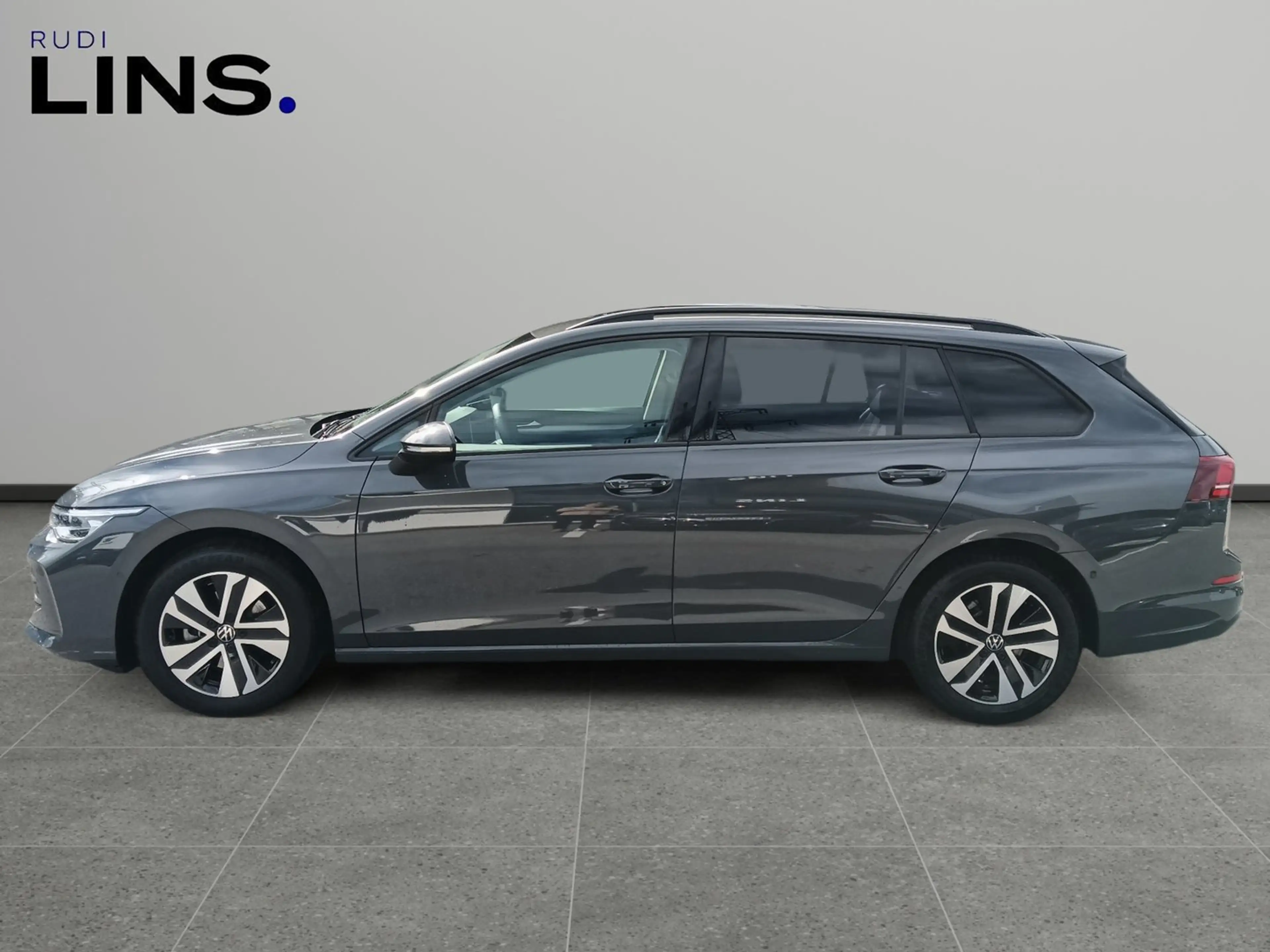 Volkswagen Golf Variant Business mHeV DSG — photo 2