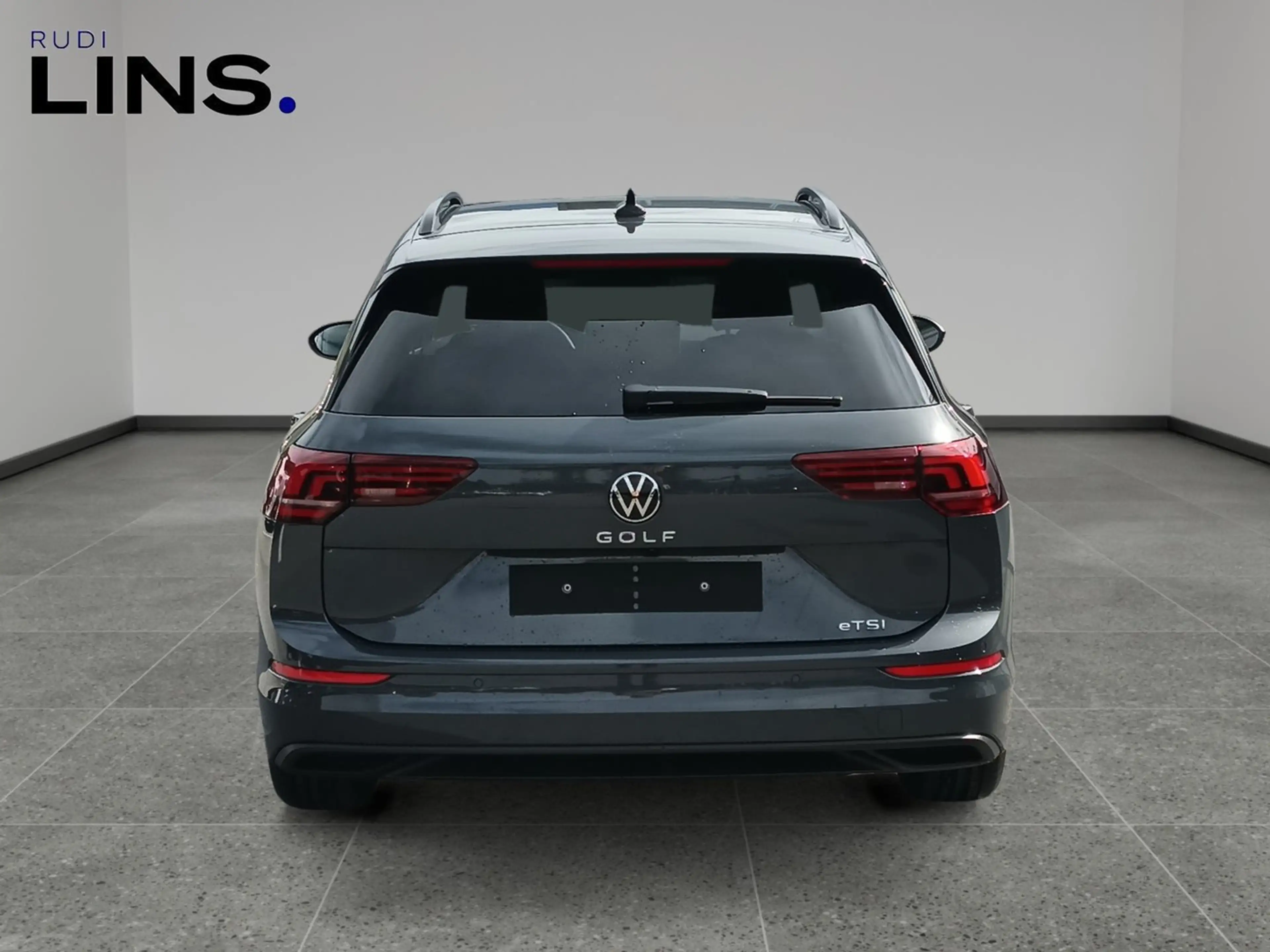 Volkswagen Golf Variant Business mHeV DSG — photo 4