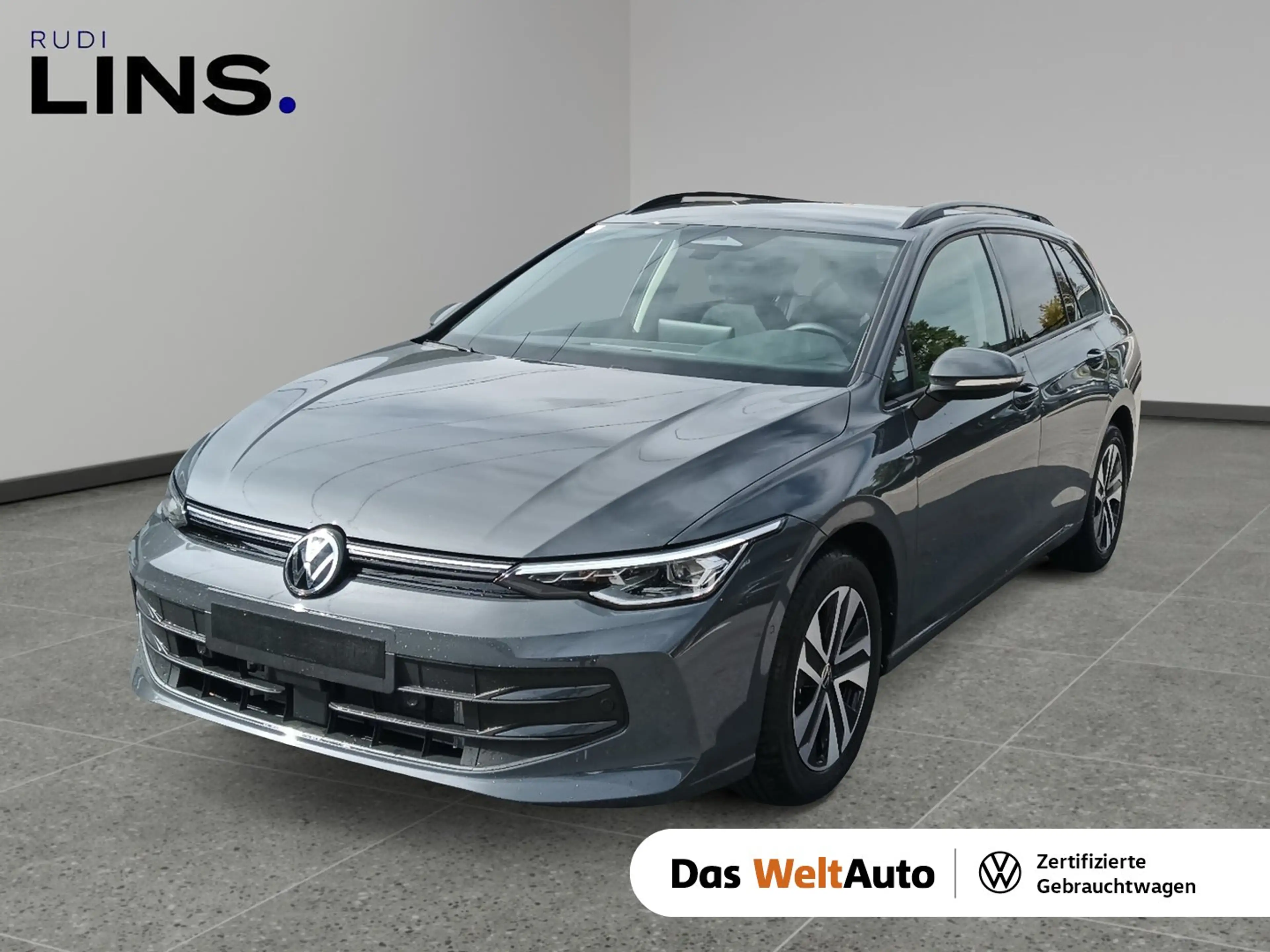 Volkswagen Golf Variant Business mHeV DSG