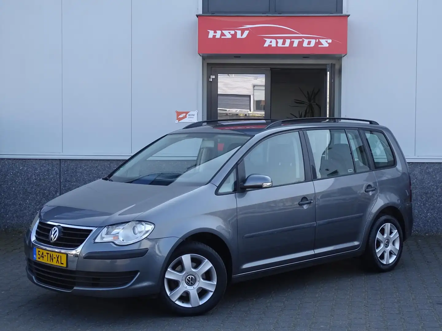 Volkswagen Touran 1.4 TSI Optive airco LM 2e eig org NL Grijs - 1
