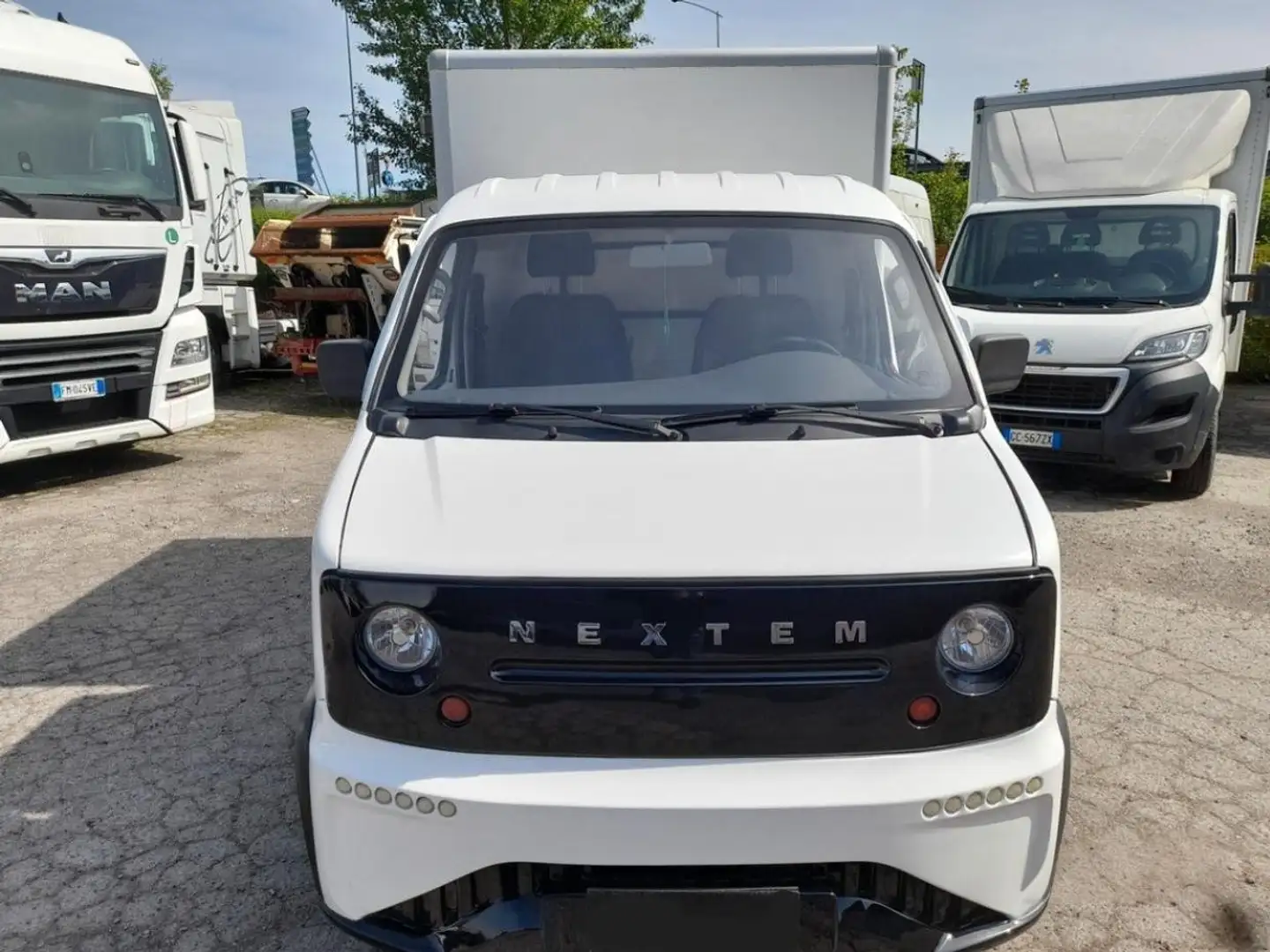 Autres Nextem Orca e-30 30kWh Furgonato Hi Box Blanc - 2