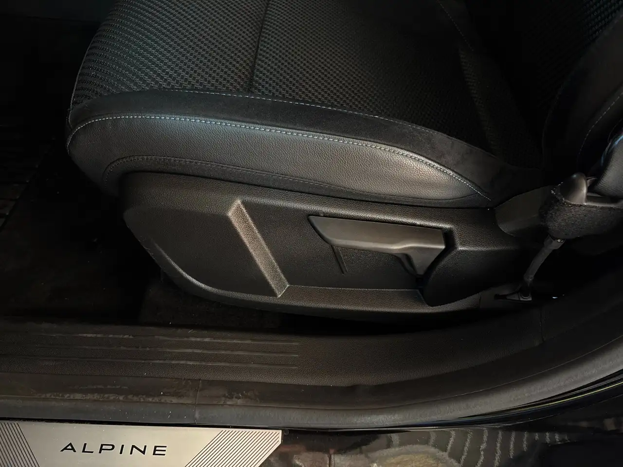 Renault Austral Full Hybrid E-Tech 200 CV Techno, миниатюра 23