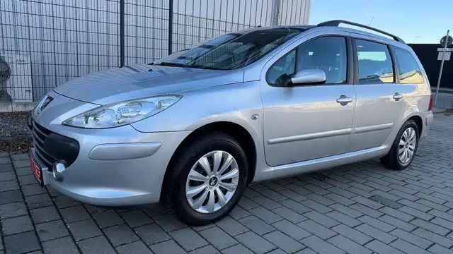 Peugeot 307 1.6 BENZINER AUTOMATIK TÜV,99.000KM,KLIMA