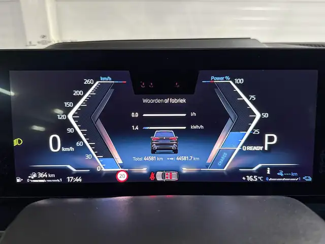 BMW X5 view 12