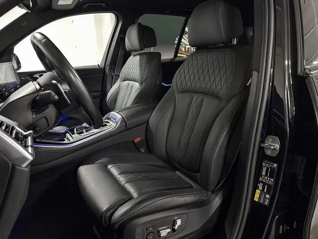 BMW X5 view 9