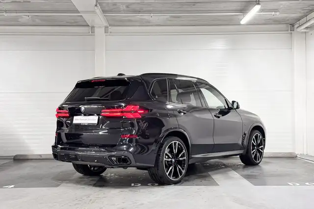 BMW X5 view 6