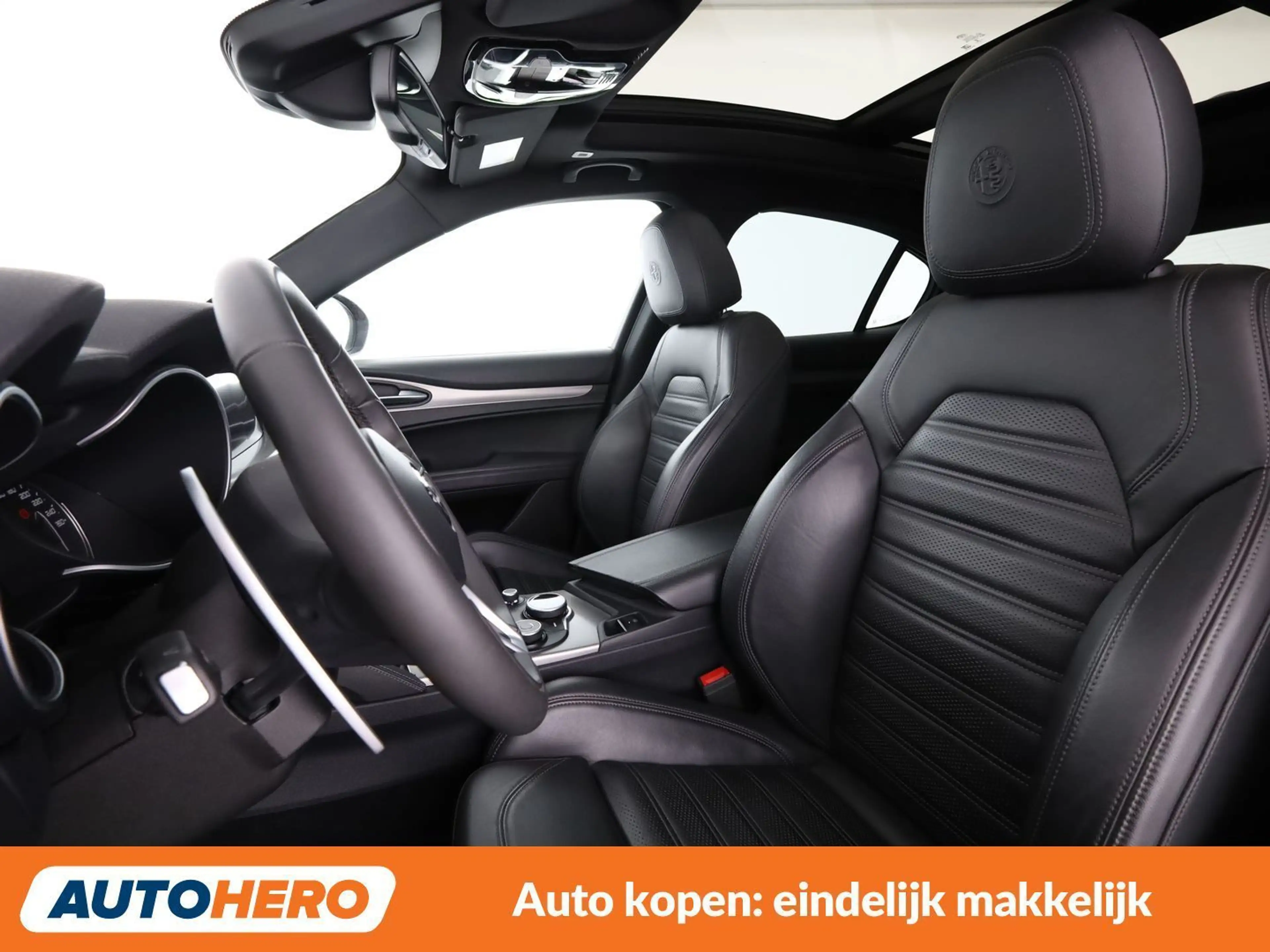 Alfa Romeo Stelvio 2.0 Turbo Lusso Q4 — photo 10