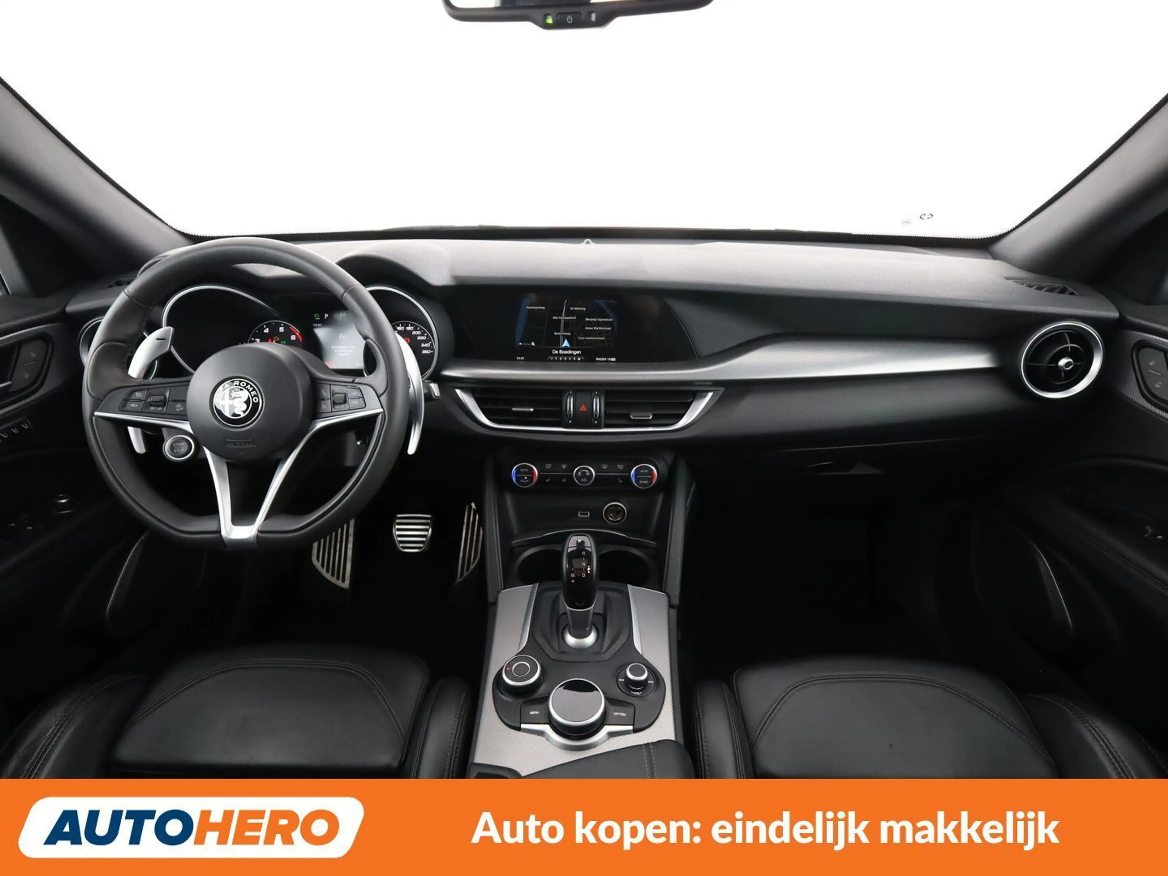 Alfa Romeo Stelvio 2.0 Turbo Lusso Q4 — photo 12