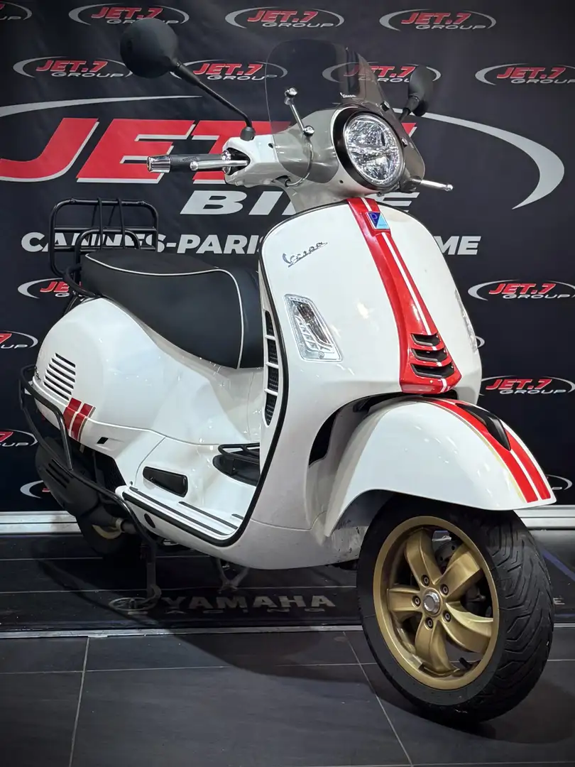 Vespa GTS Super Sport Biały - 1