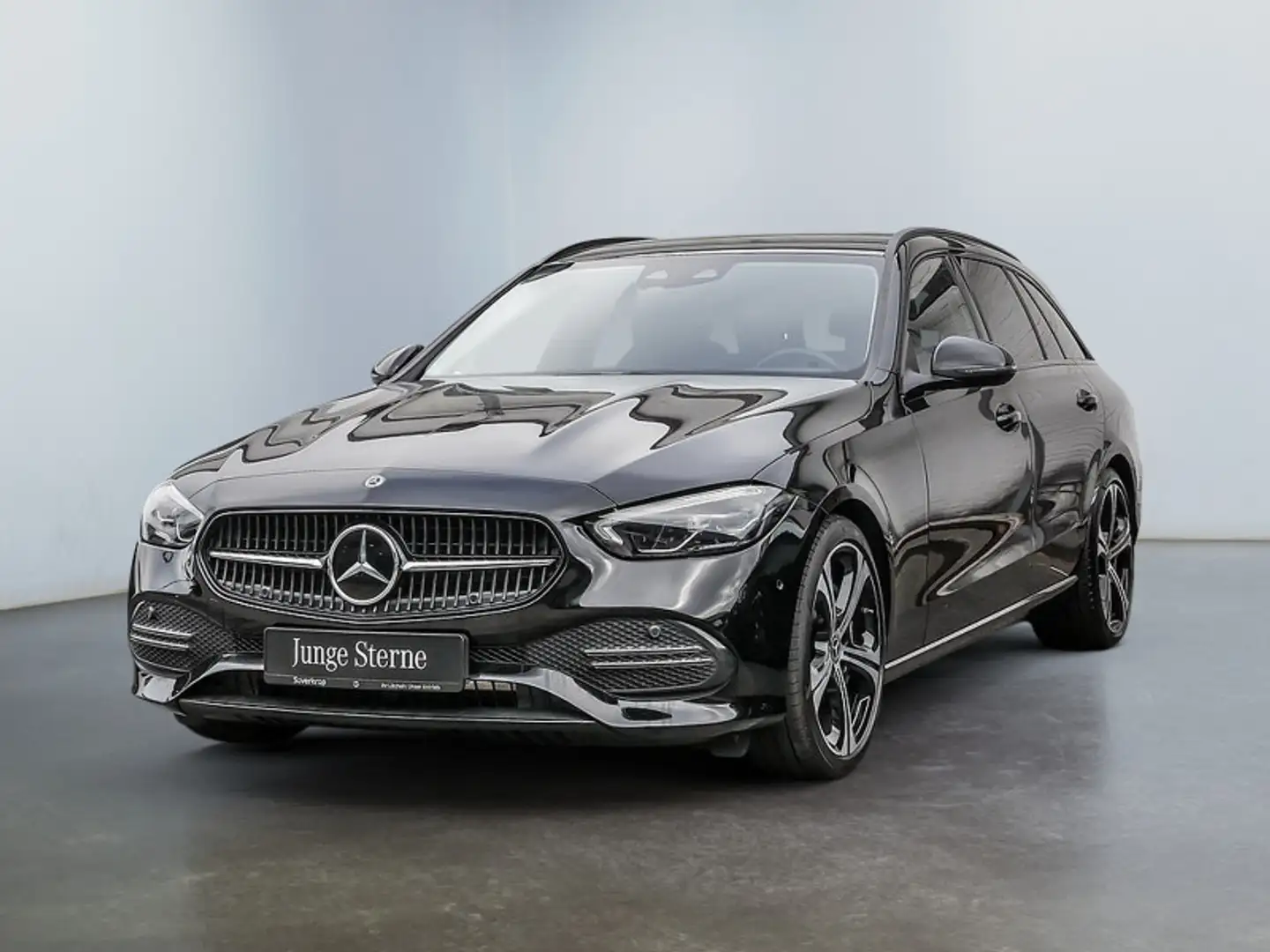 Mercedes-Benz C 220 T d // AVANTGARDE NIGHT AHK DISTR KAMERA Noir - 2