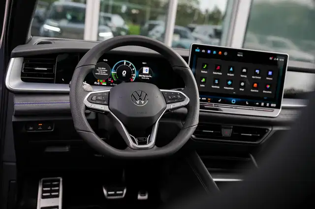 Volkswagen Tayron view 10