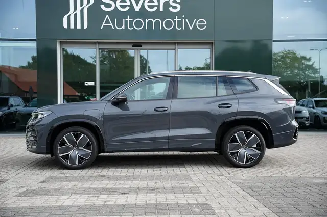 Volkswagen Tayron view 5