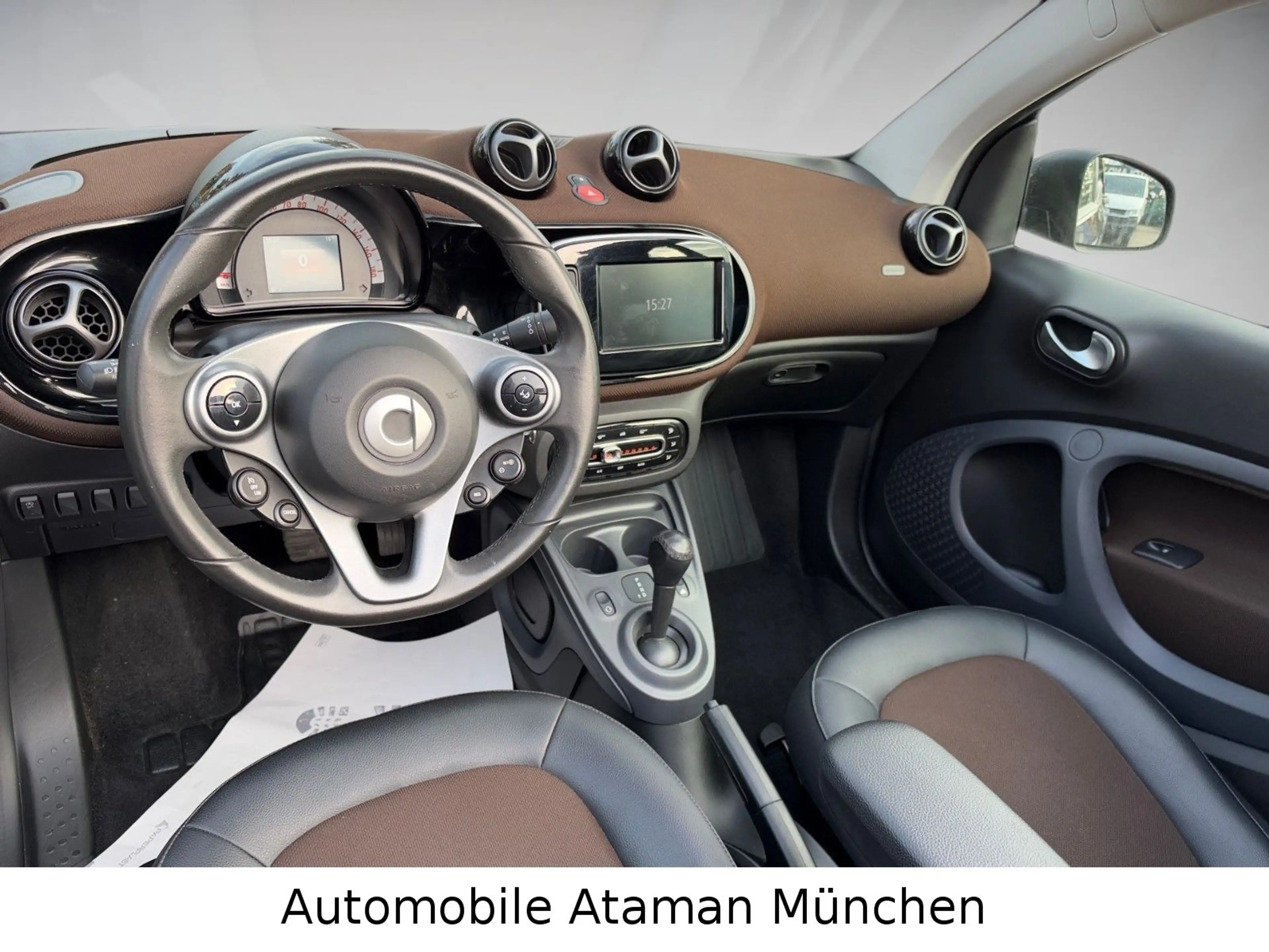 smart forTwo cabrio Perfect / Automatik / Leder / Navi — photo 11