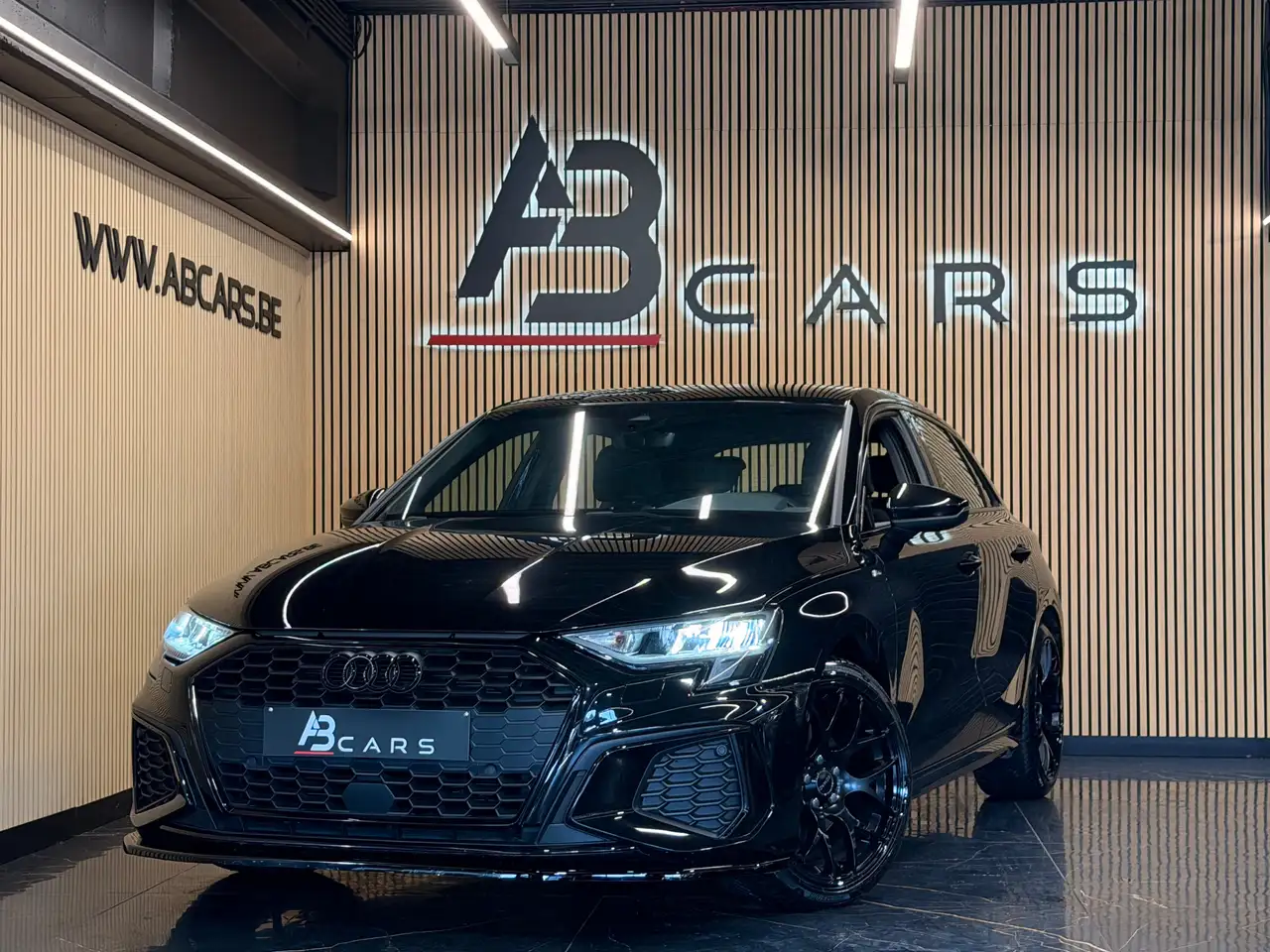 Audi A3 Sportback 30 TFSI * S LINE / LOOK S3 UNIQUE * GAR 12 MOIS *