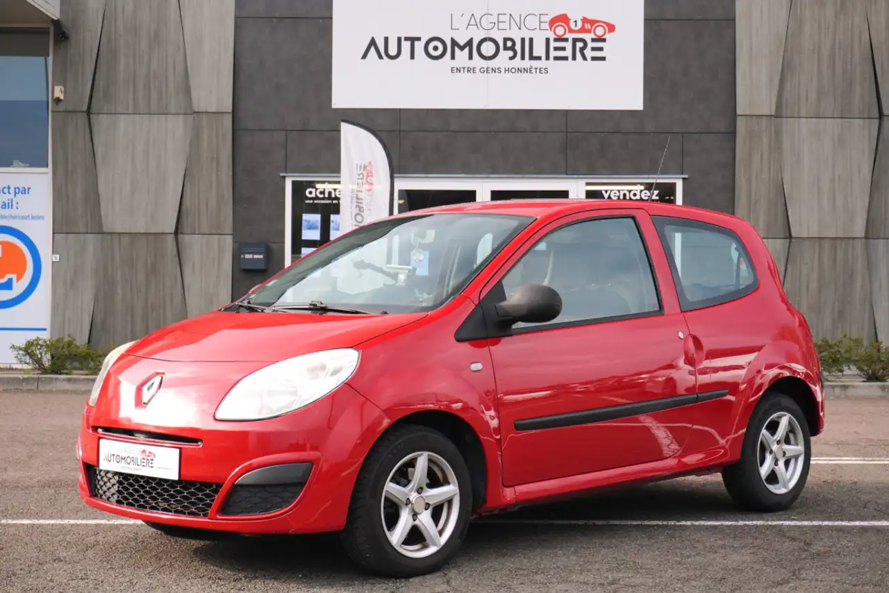 Renault Twingo II essence 75 ch Authentique