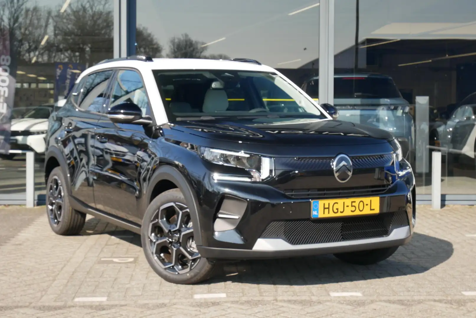 Citroen C3 Ë-C3 Max 113pk 44 kWh | Rijklaar Actieprijs | Incl Zwart - 2