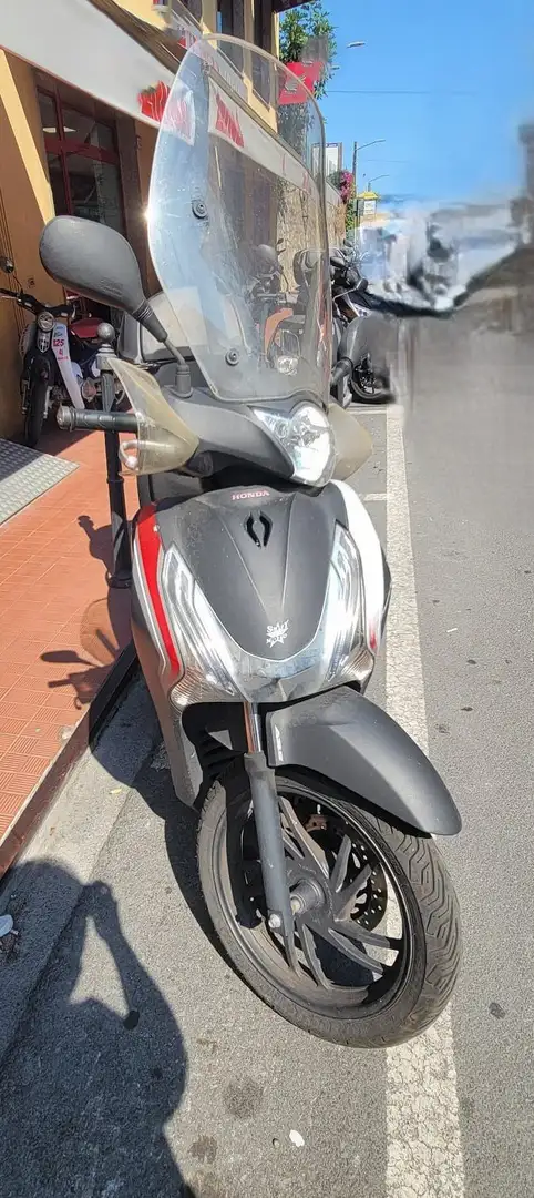Honda SH 125 Nero - 2