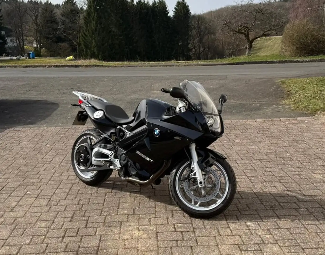 BMW F 800 ST Negro - 1