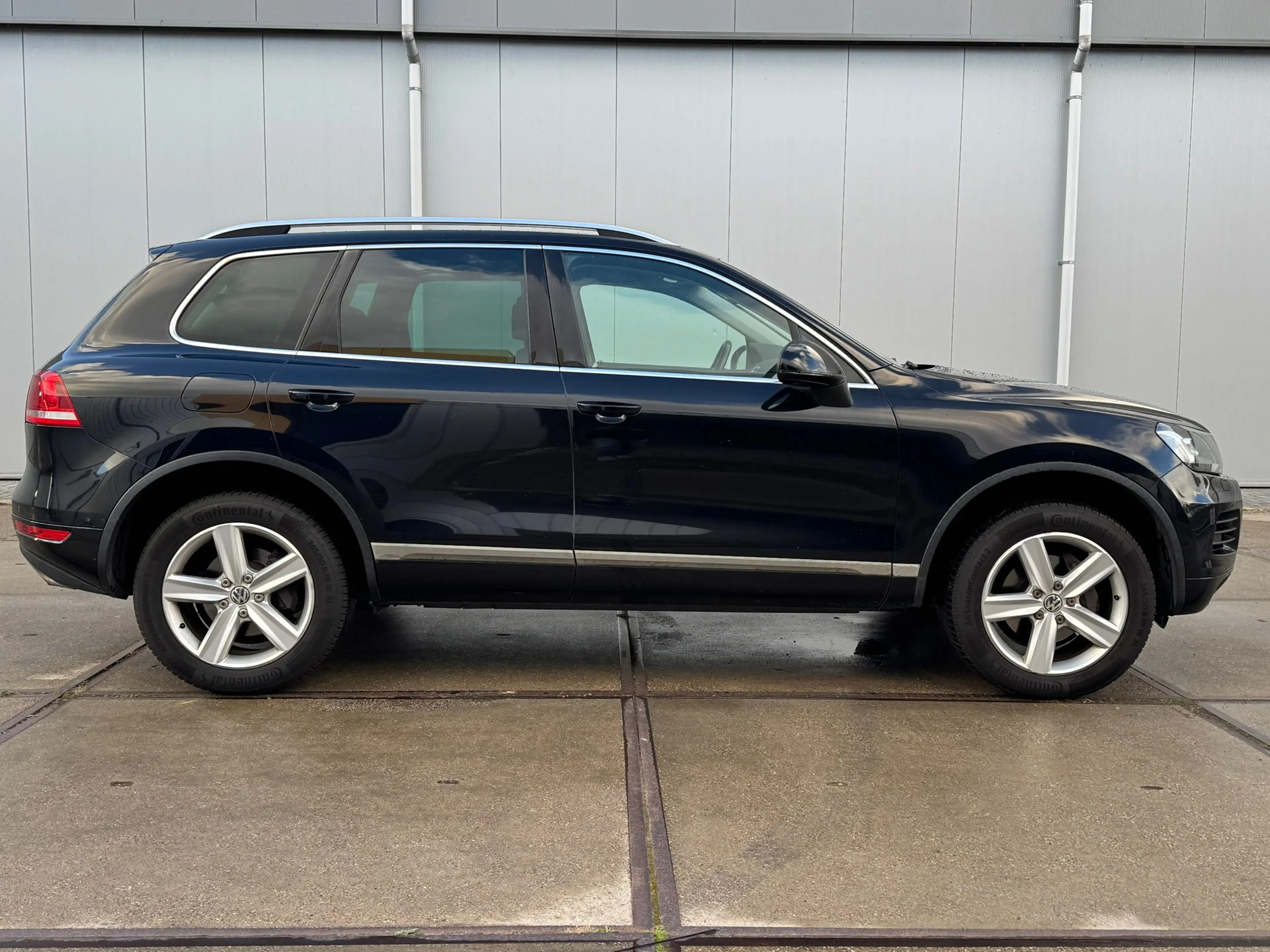 Volkswagen Touareg 3.0 TDI R-line — photo 5