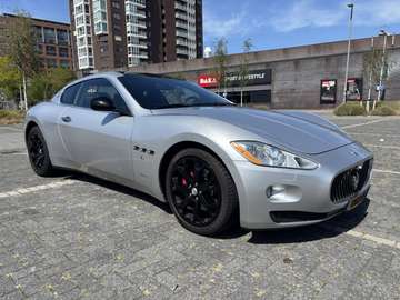 GranTurismo 4.2 V8, maar 49549km!!