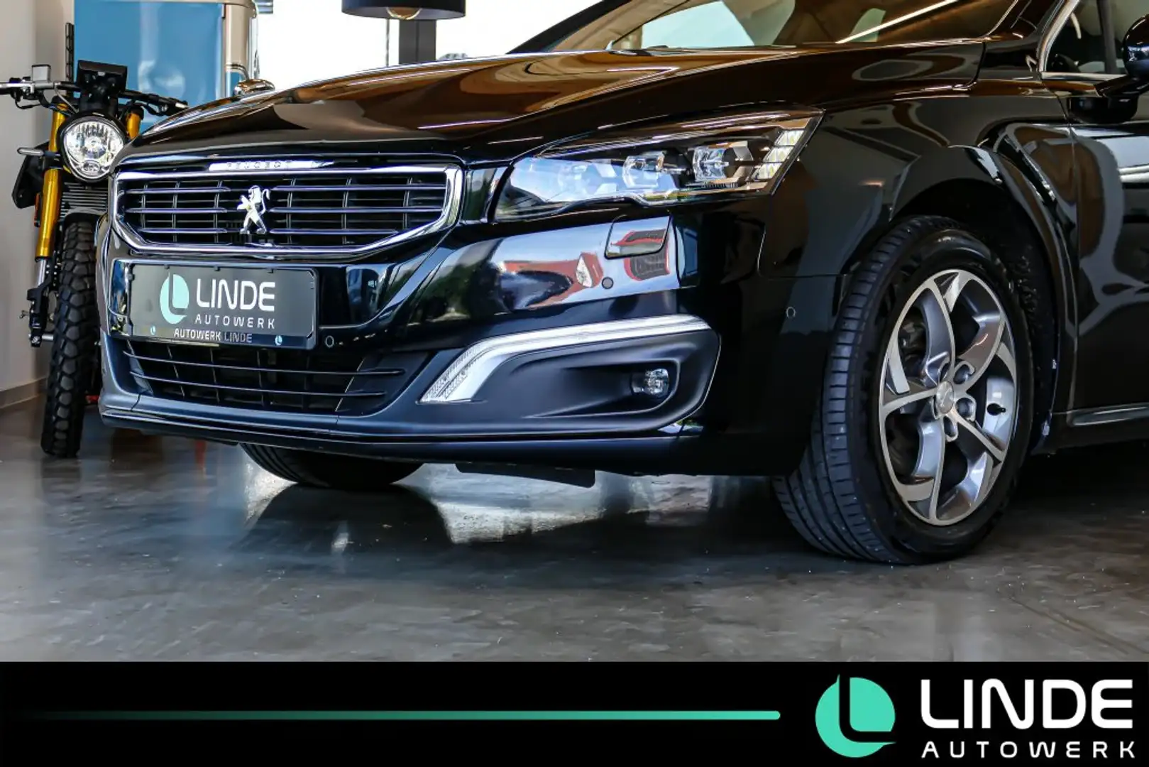 Peugeot 508 Active |NAVI|LED|R.KAMERA|TEMPO.|17 ALU Fekete - 2