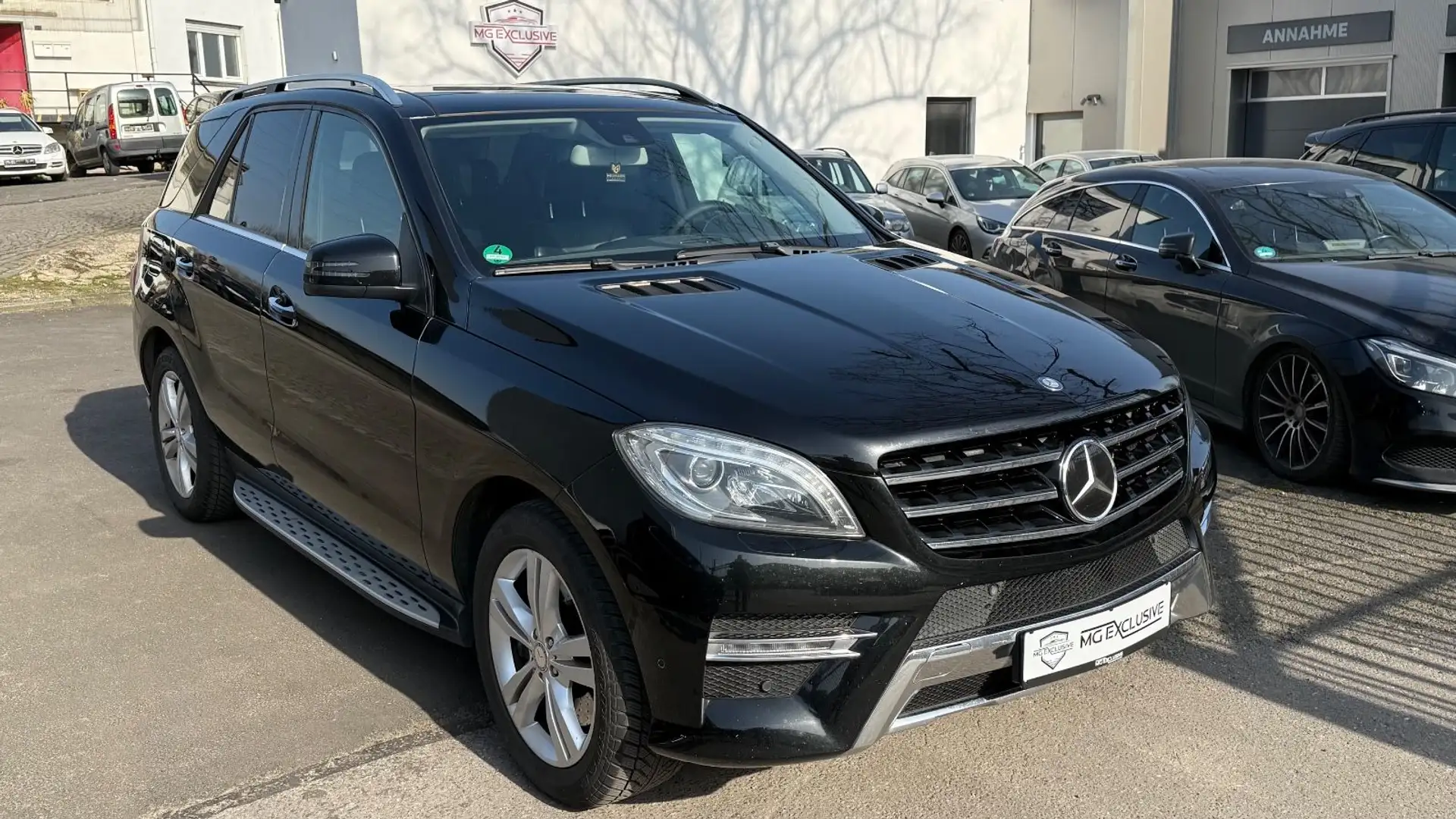 Mercedes-Benz ML 500 AMG-Line Negro - 1