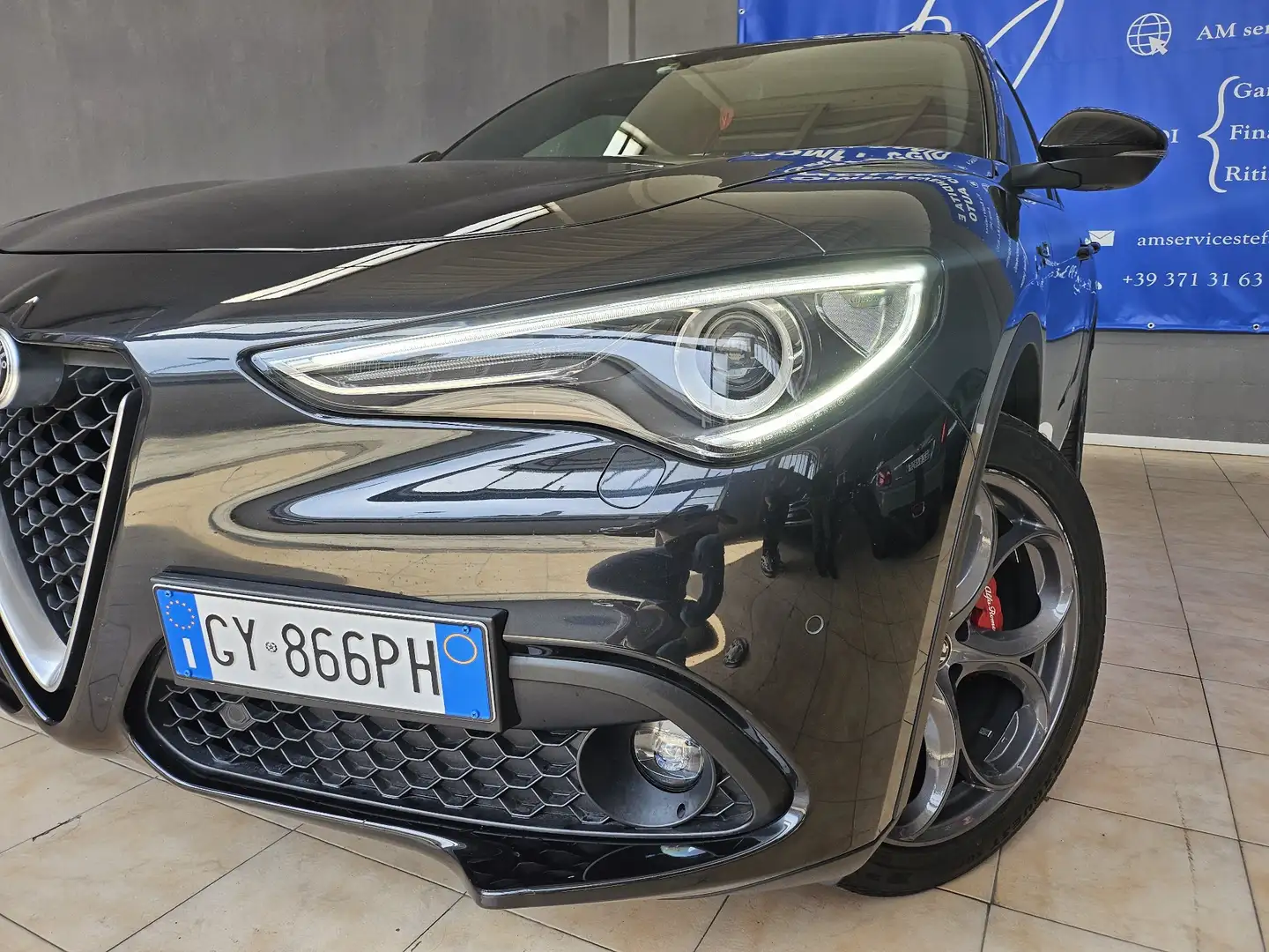 Alfa Romeo Stelvio 2.2 t Super Q4 210cv auto FULL OPTIONAL Zwart - 2